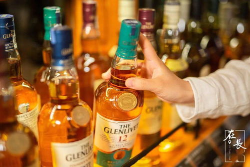 正版COMMUNE來了！潮人最愛的餐酒Bar，High爆解放西夜生活